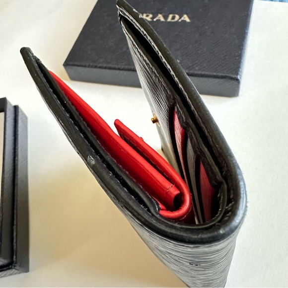 Prada Color Block Compact Wallet in Box - Picture 10 of 12